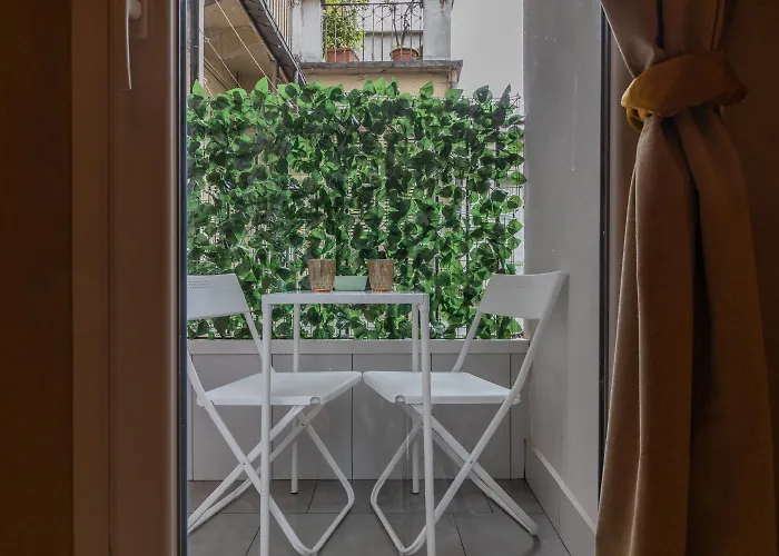 Giorgia Home, Porta Susa Station